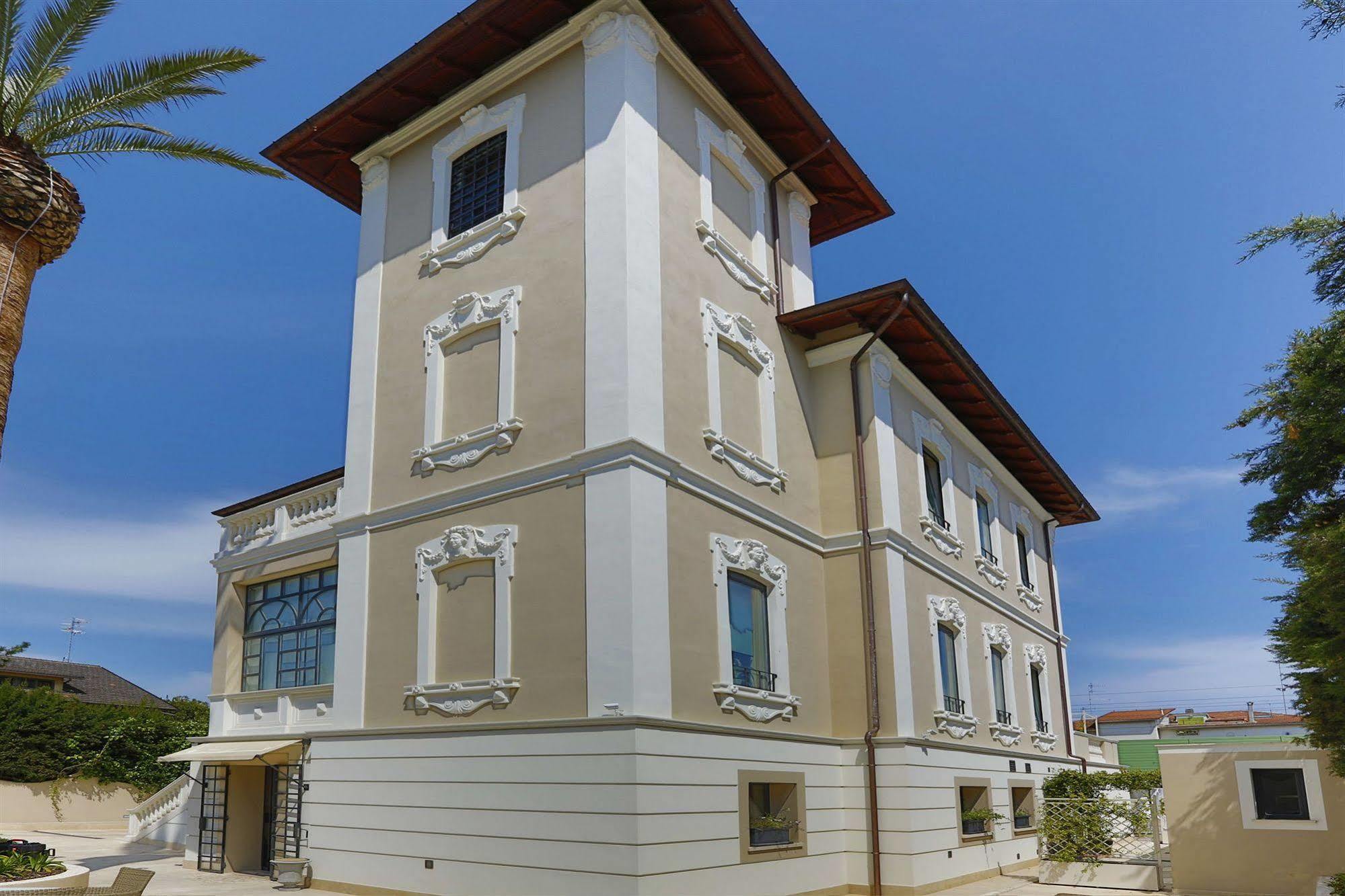 Hotel 900 Giulianova Exterior photo